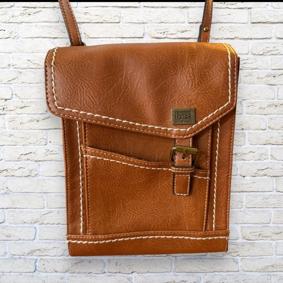 BOC Brown Faux Leather Crossbody Bag - Picture 2 of 6